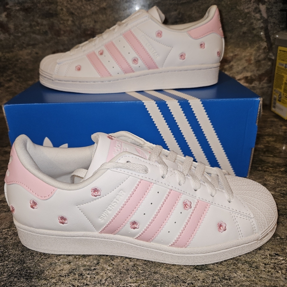 New Adidas Superstar Shoes Size 7 Men (SOLD OUT ONLINE)